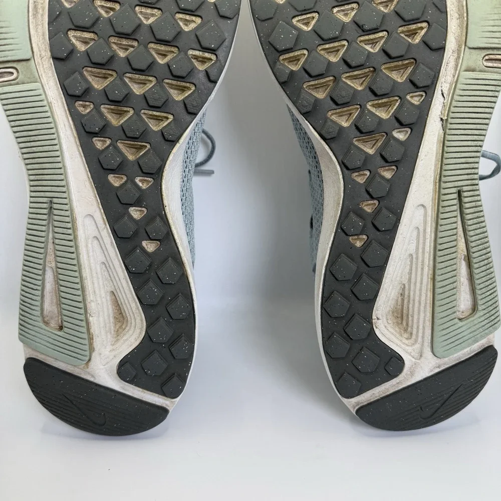 Nike‎ Quest 2 Blue Gray Women's Size 11 CI3803-300 Athletic Running Shoes Swoosh